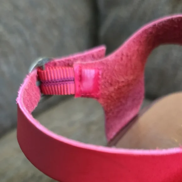 Madden Girl G-Nora Red Platform Shoes - Picture 10 of 11